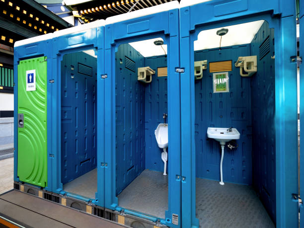 Affordable portable toilet rental in Winfield, IL